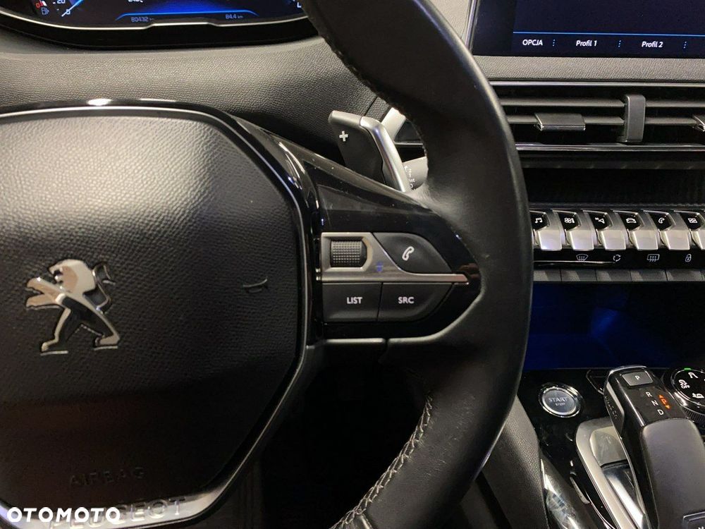 Peugeot 5008 - 24