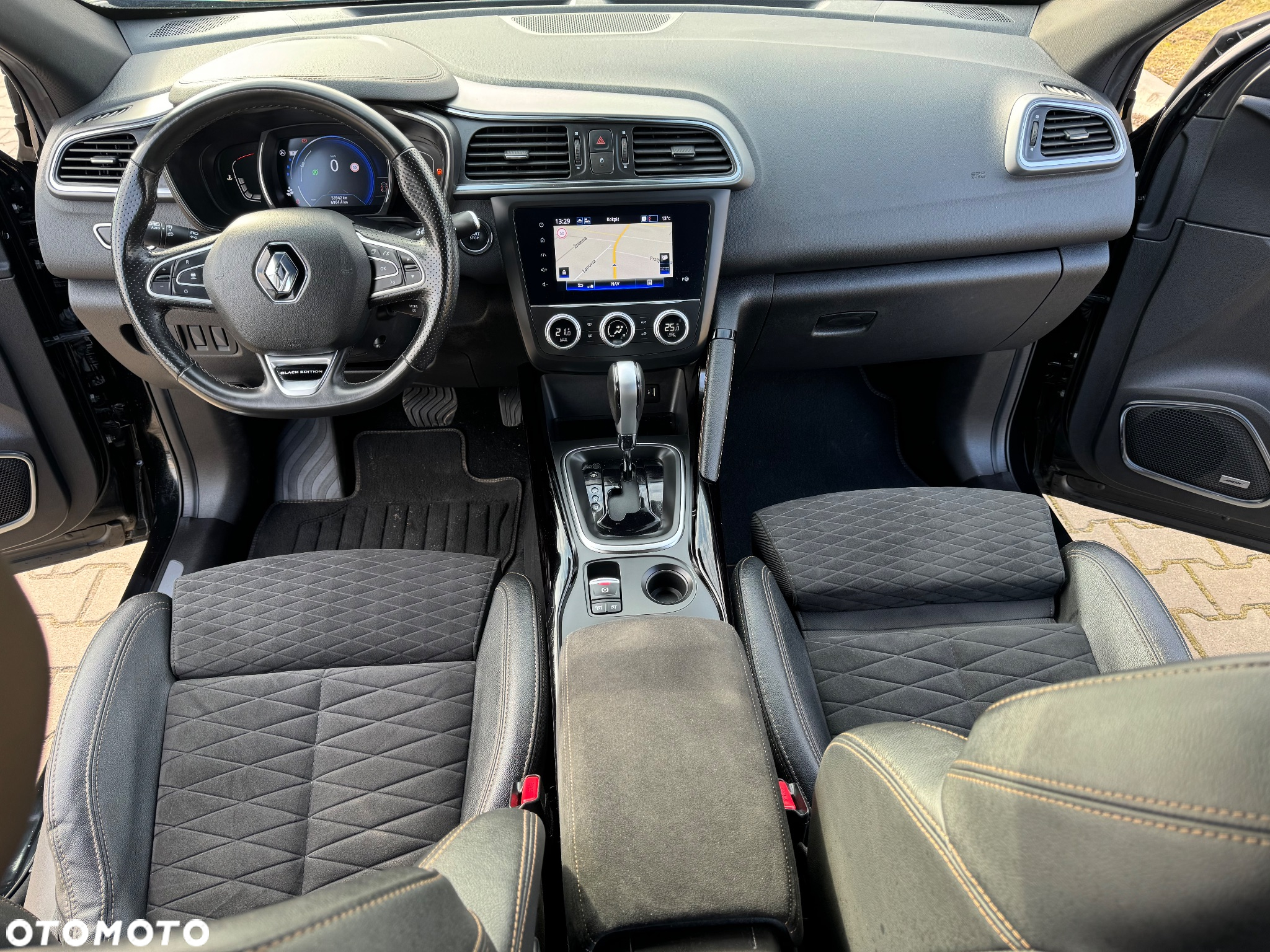 Renault Kadjar TCe 140 EDC GPF BLACK EDITION - 23