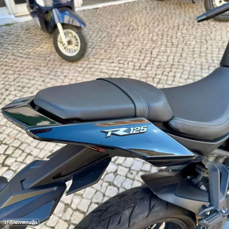 Voge 125R - 18