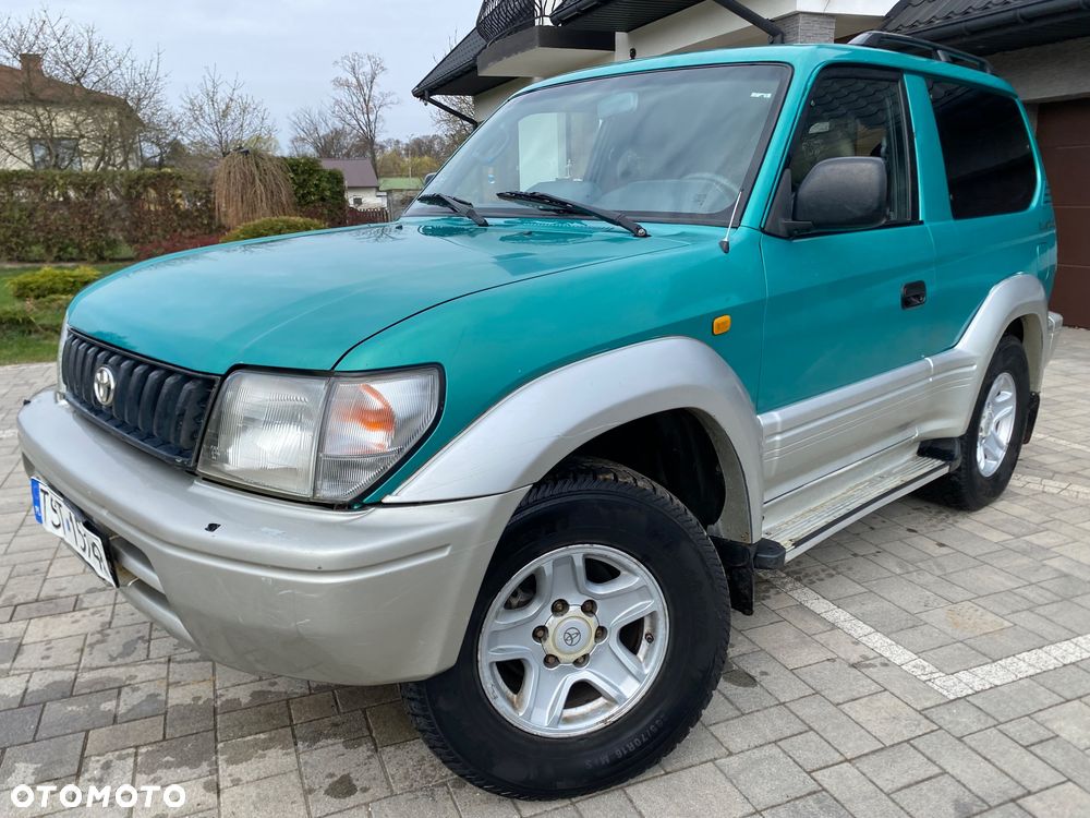 Toyota Land Cruiser - 1