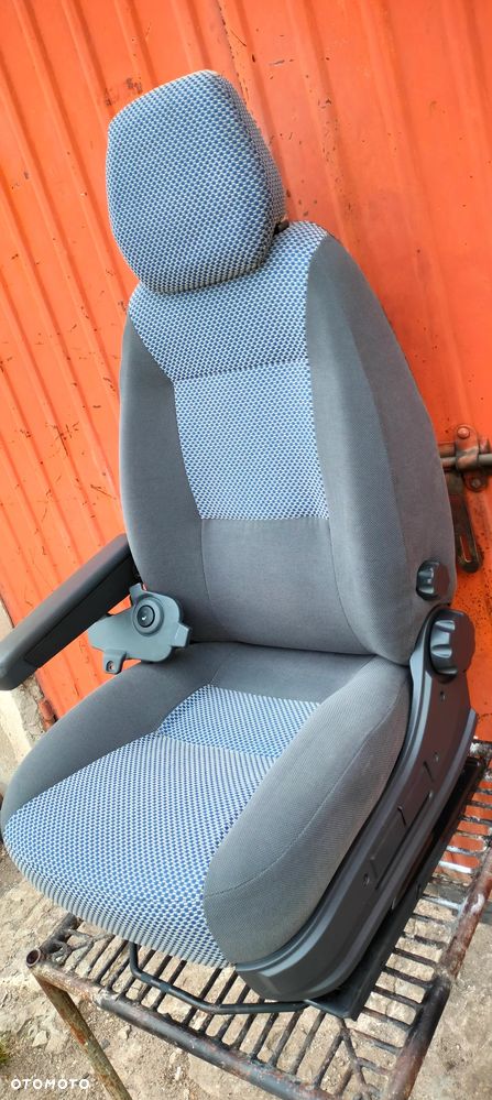 Fotel Ducato Boxer Jumper Podgrzewany, Zagłówek Tapicerowany - 3