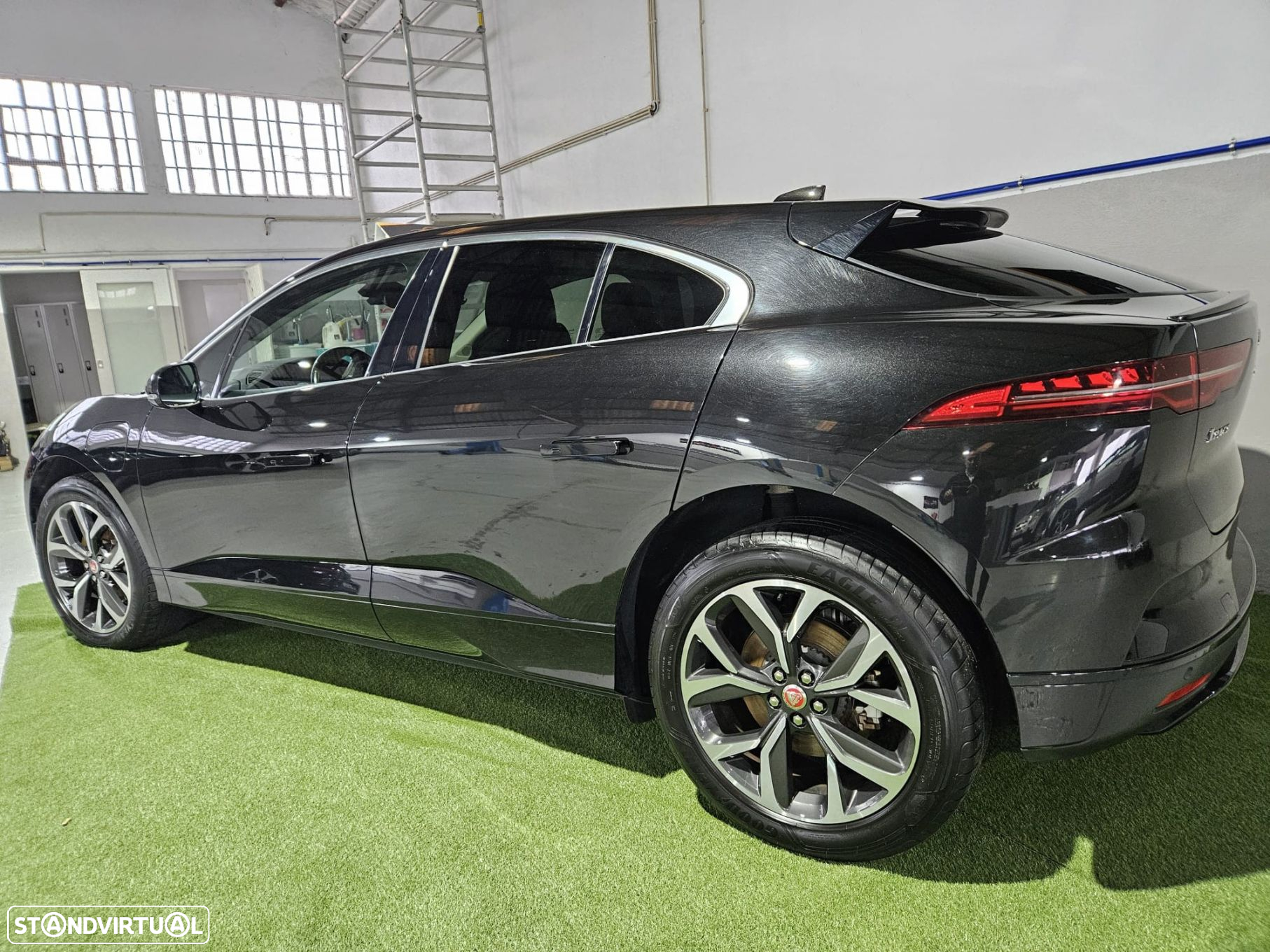 Jaguar I-Pace - 3