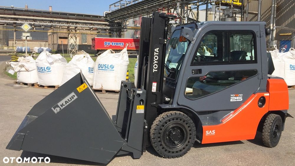 Doosan G25G - 40