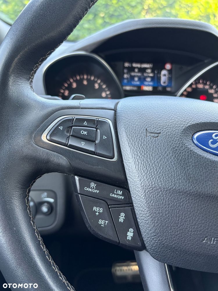 Ford Kuga 1.5 EcoBoost 4x4 Black & Silver - 15