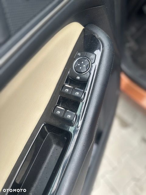 Ford Edge - 20