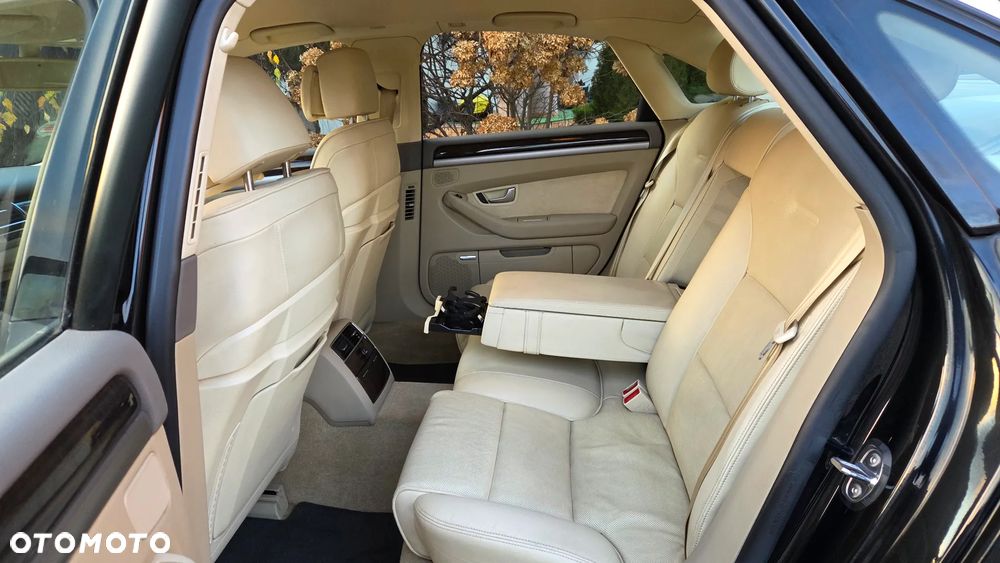 Audi A8 3.0 TDI DPF quattro - 8