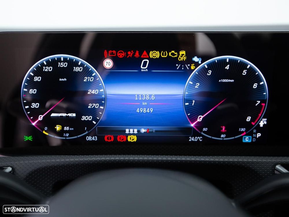 Mercedes-Benz CLA 45 AMG - 41