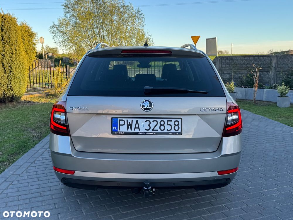 Skoda Octavia 1.6 TDI Premium Edition - 19