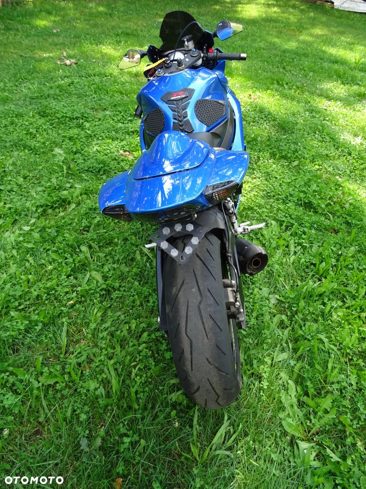 Suzuki GSX-R - 21