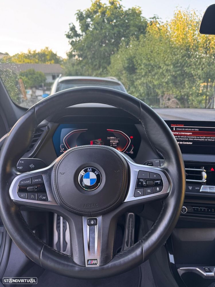 BMW 116 i M Sport - 9