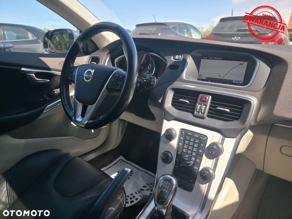 Volvo V40 - 26