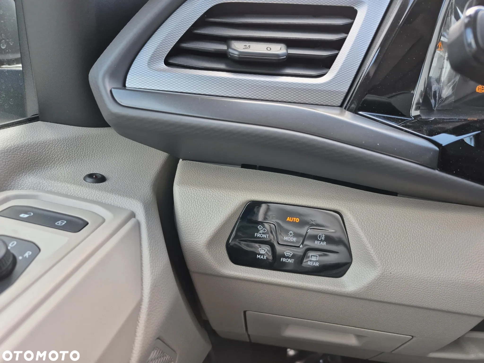 Volkswagen California - 18