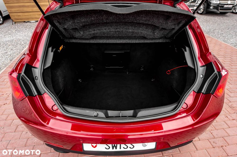 Alfa Romeo Giulietta 1.4 TB 16V Multiair Turismo - 14