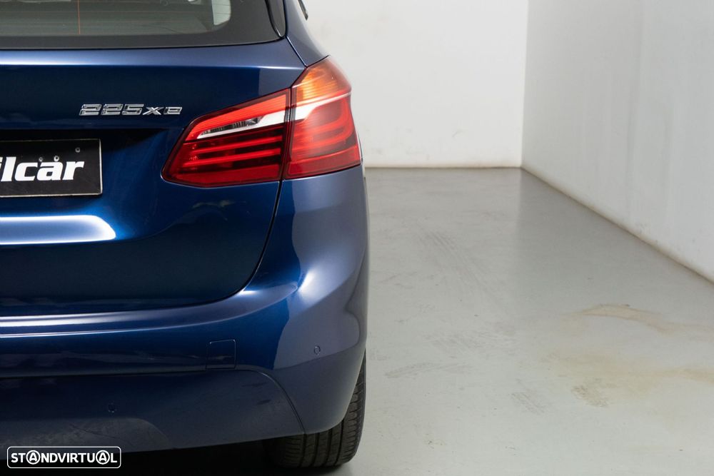 BMW 225xe Active Tourer Advantage - 17