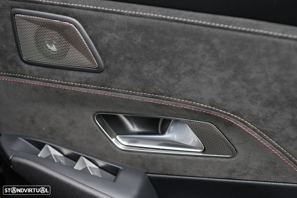 DS DS7 Crossback E-Tense Performance Line EAT8 - 26