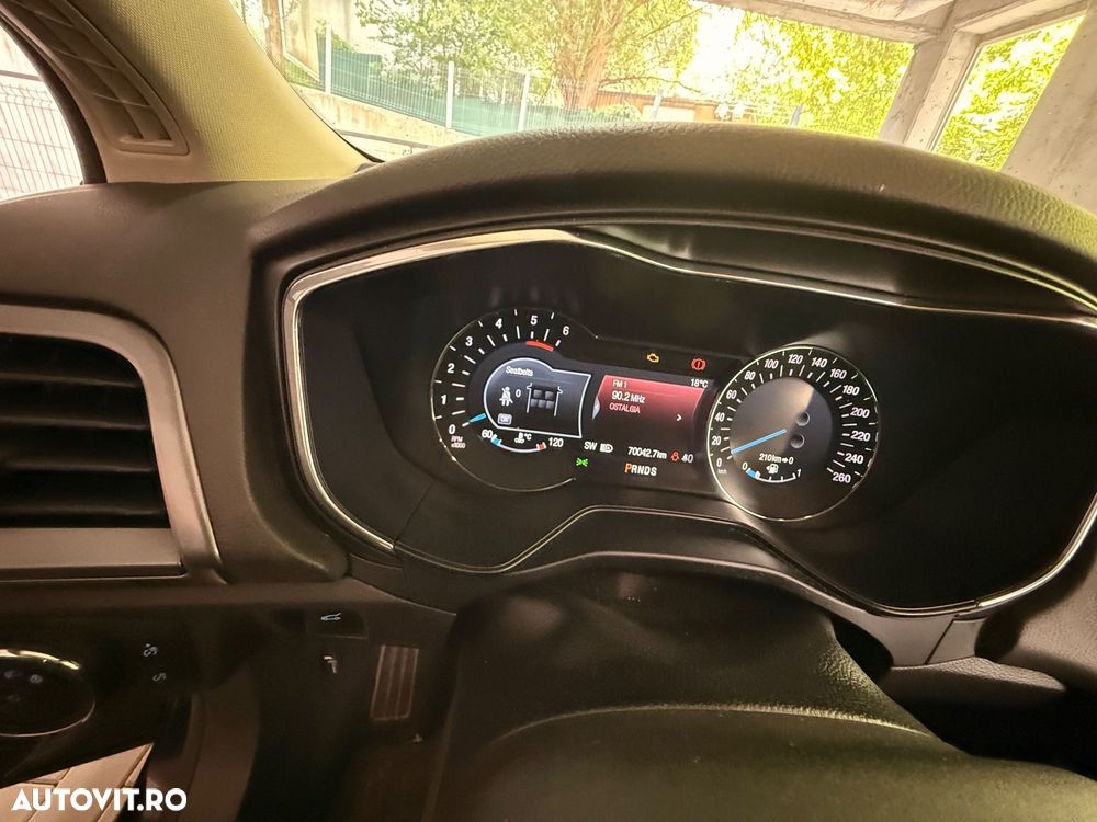 Ford Mondeo 2.0 TDCi Powershift AWD Titanium - 13