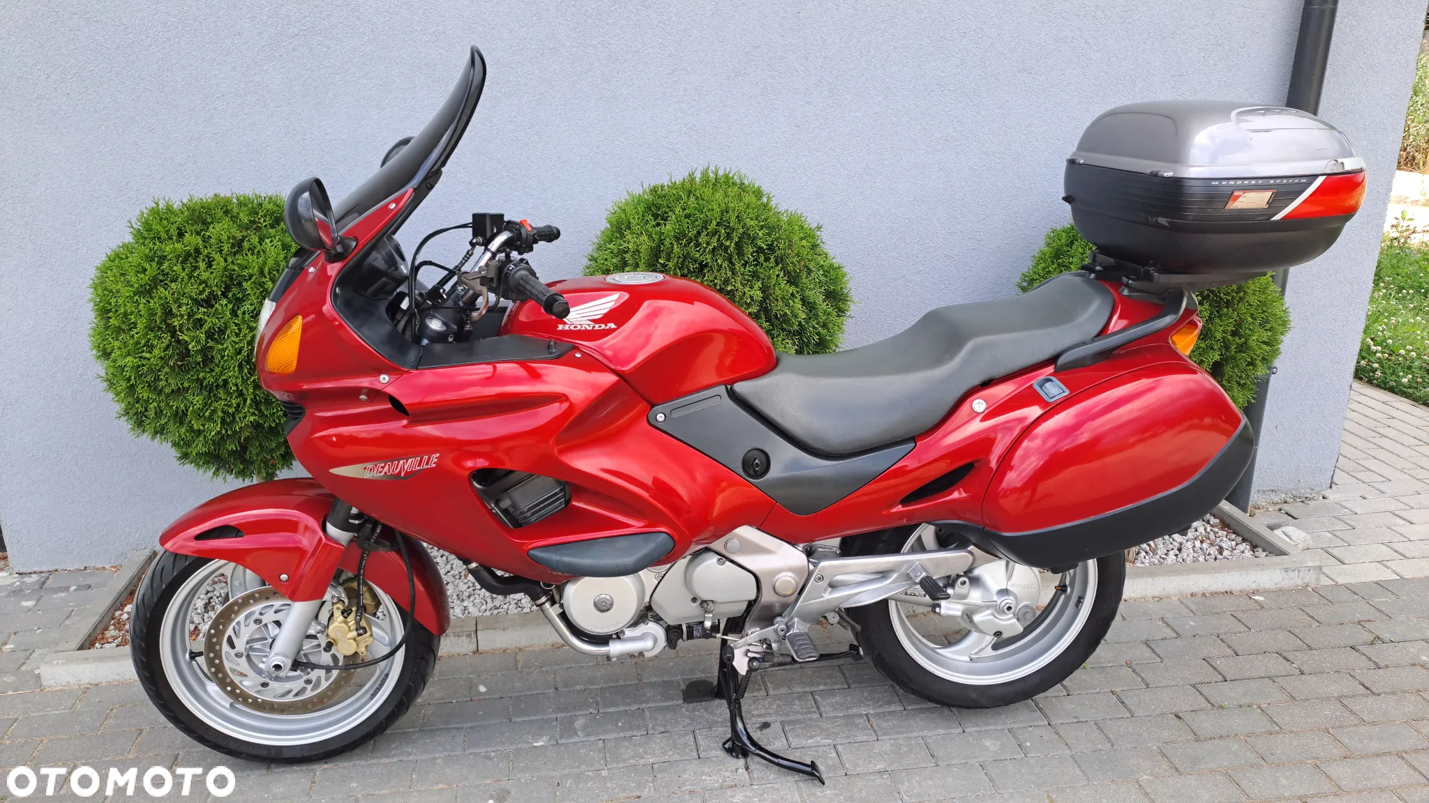 Honda NTV - 40