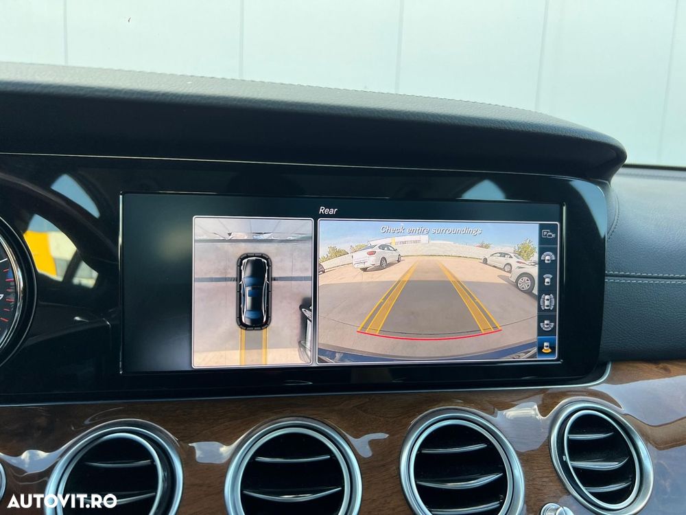 Mercedes-Benz E 300 9G-TRONIC Exclusive - 18