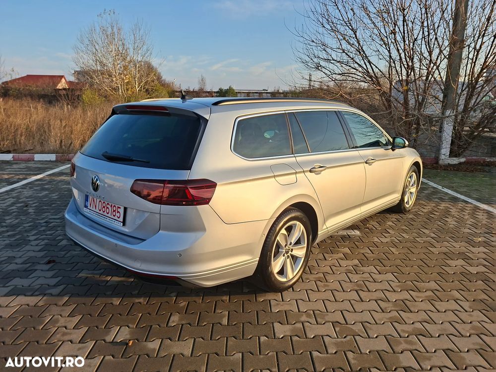 Volkswagen Passat 2.0 TDI SCR DSG Business - 11