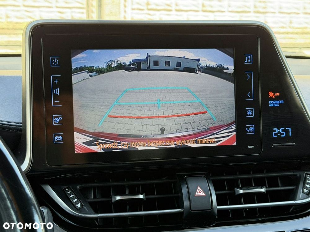 Toyota C-HR 1.8 Hybrid Premium - 9