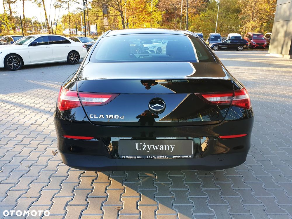 Mercedes-Benz CLA 180 d - 7
