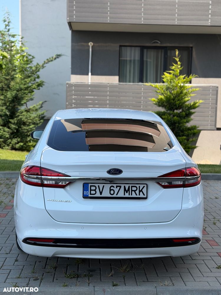 Ford Mondeo 2.0 HEV Titanium - 4