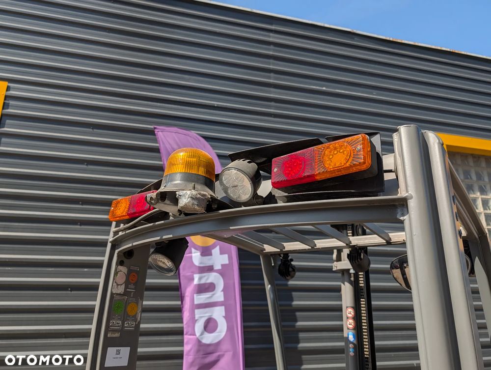 Jungheinrich EFG 215 - 8