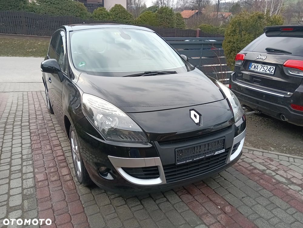 Renault Scenic 1.6 16V 110 Dynamique - 12