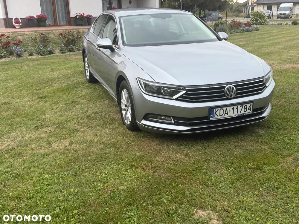 Volkswagen Passat - 5