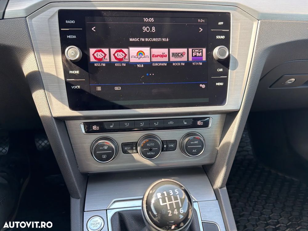 Volkswagen Passat 2.0 TDI Advance - 15
