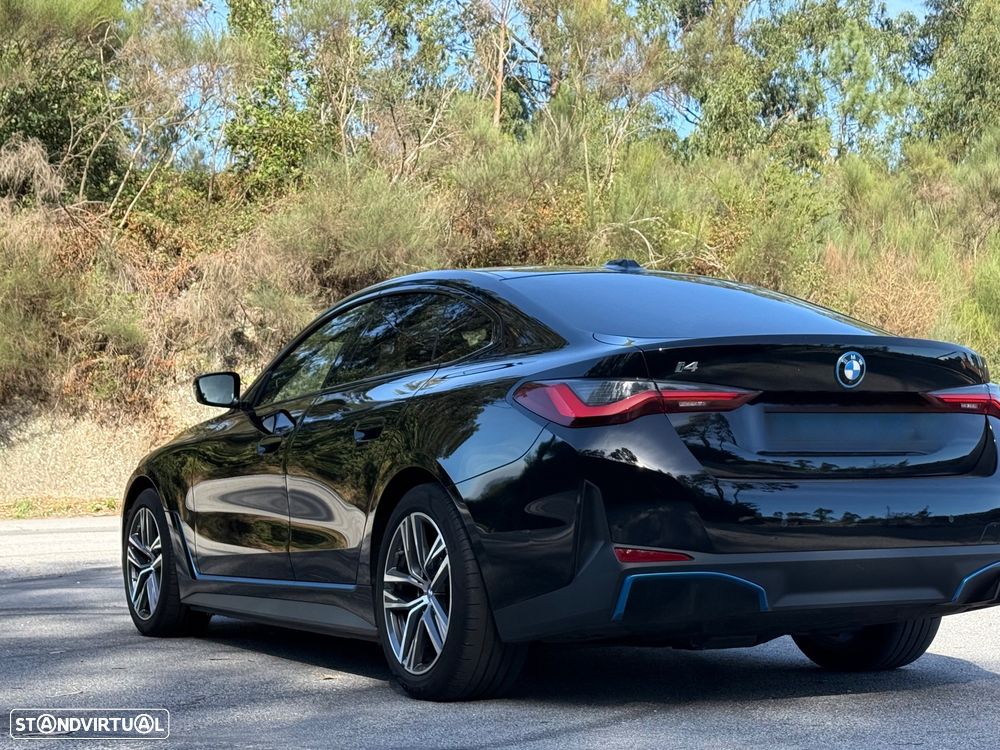 BMW i4 - 2