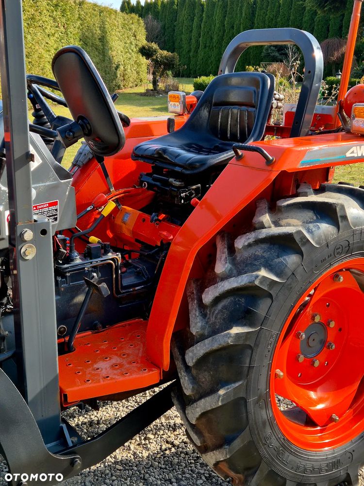 Kubota L3000DT - 6
