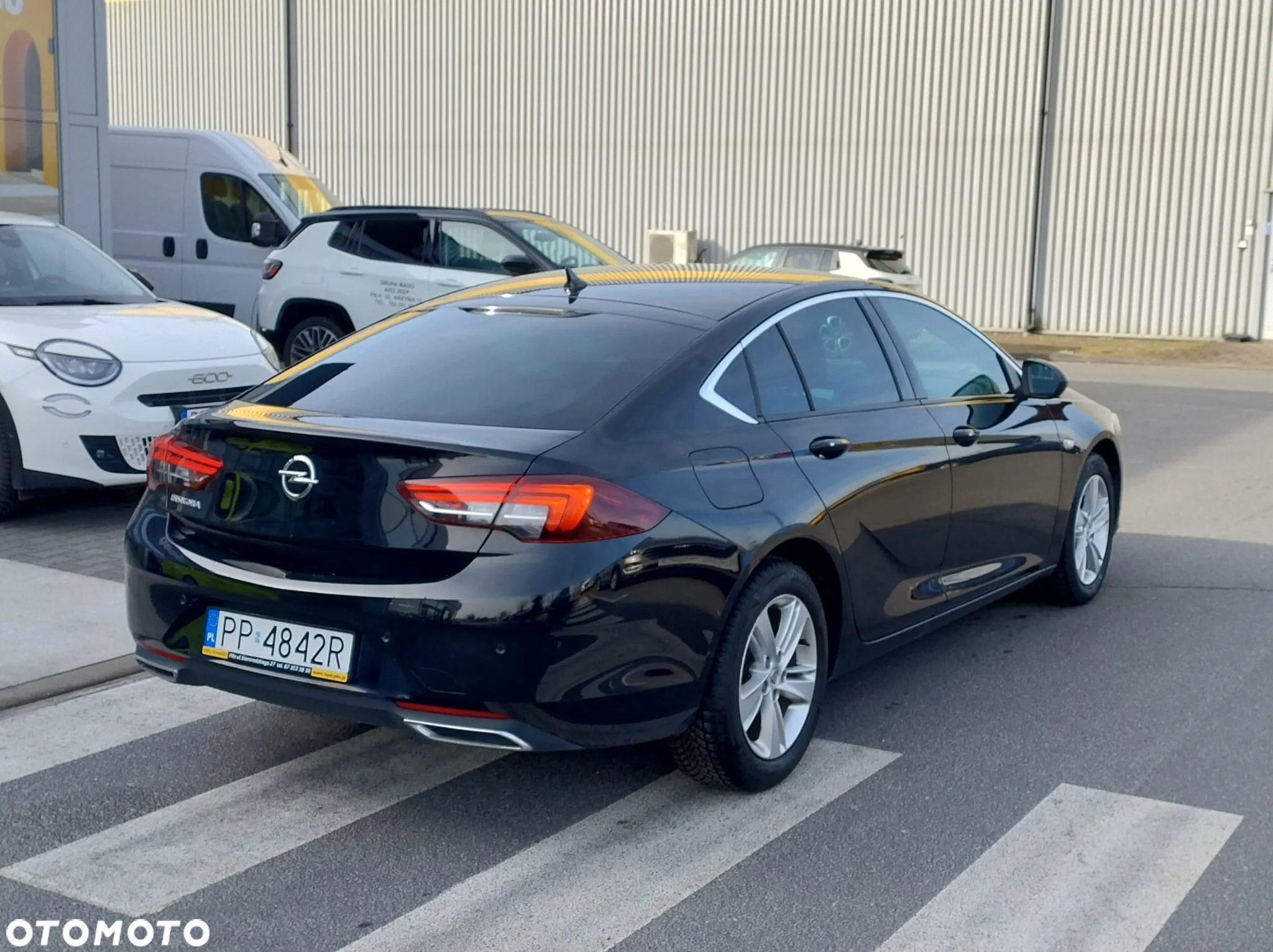 Opel Insignia 2.0 CDTI Elegance S&S - 3