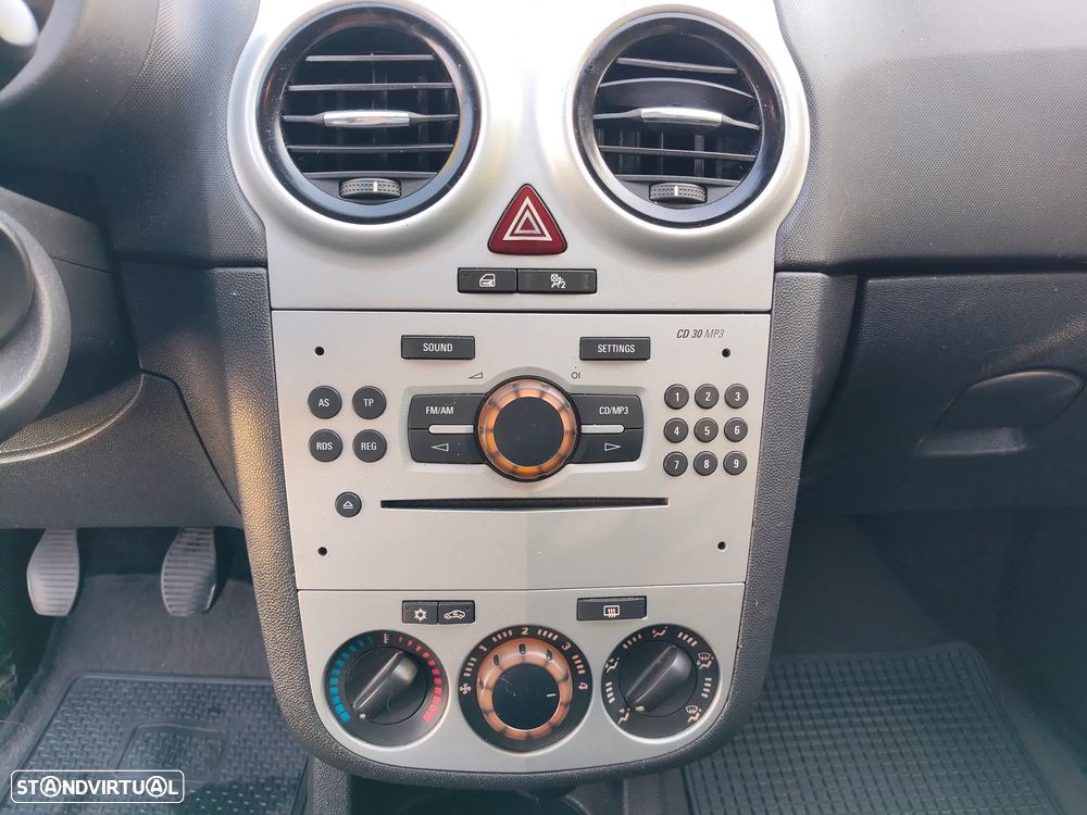 Opel Corsa 1.3 CDTi Enjoy - 18