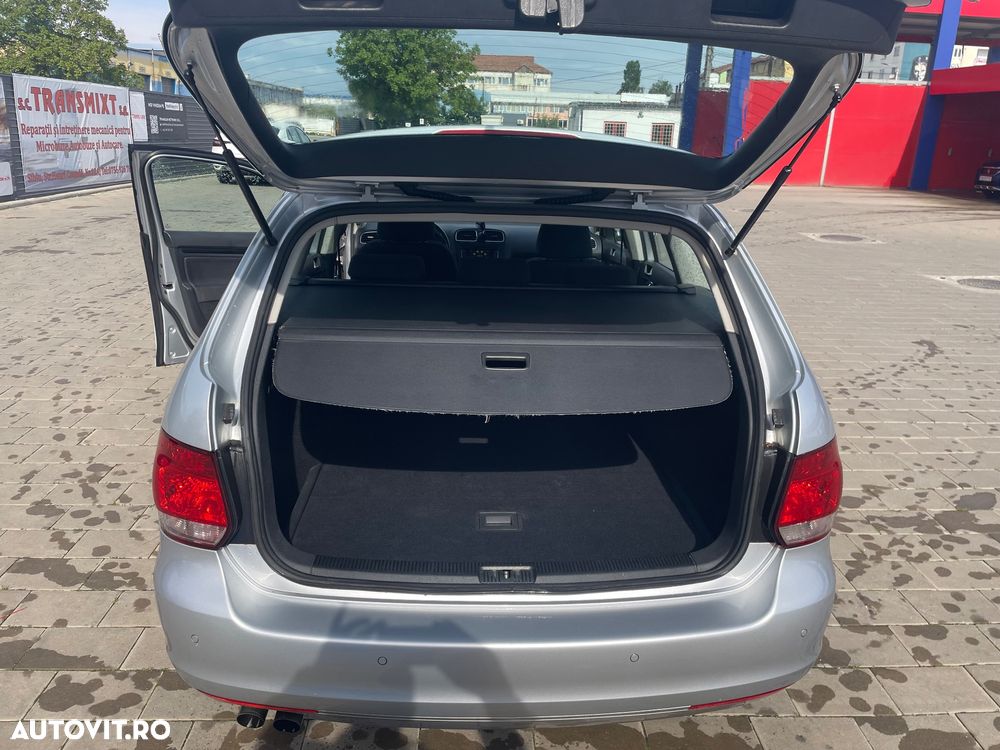 Volkswagen Golf - 5