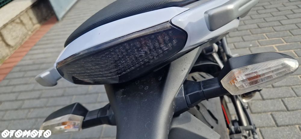 Kawasaki ER - 18