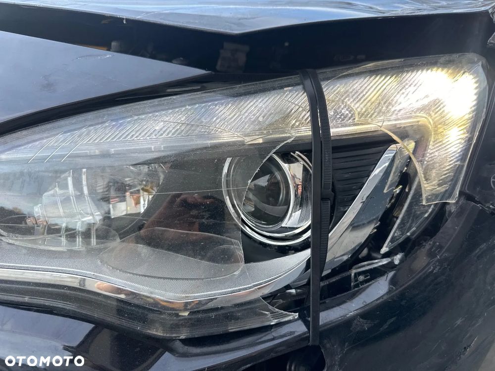 Opel Astra 1.4 Turbo Cosmo - 13