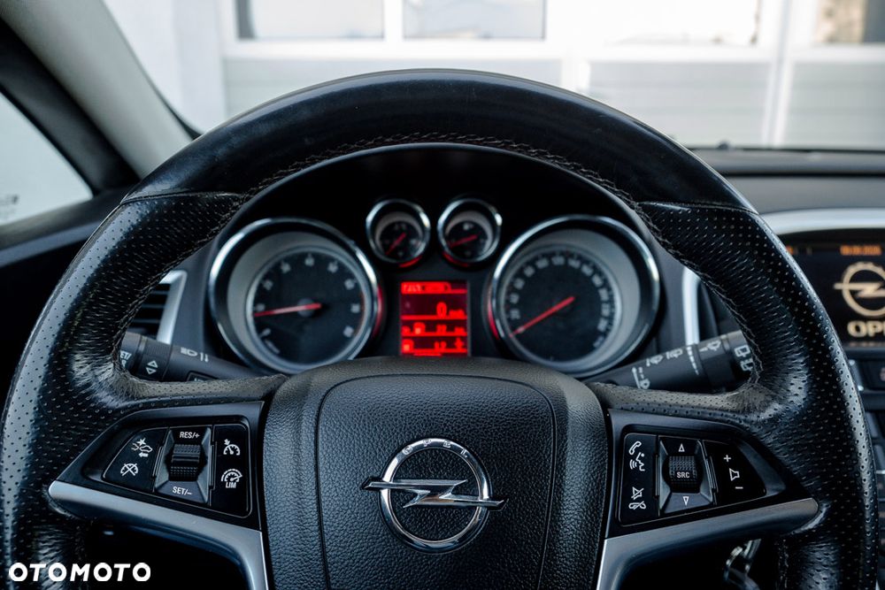 Opel Astra 1.6 Turbo Sport - 22