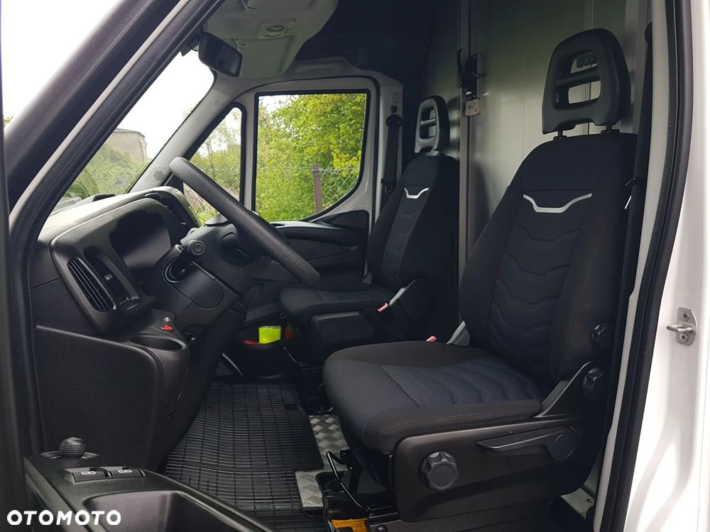 Iveco DAILY KONTENER NISKOPODŁOGOWY 4,44x2,23x2,42 SKLEP FOODTRUCK BAR KLIMA KONIOWÓZ KAMPER - 7