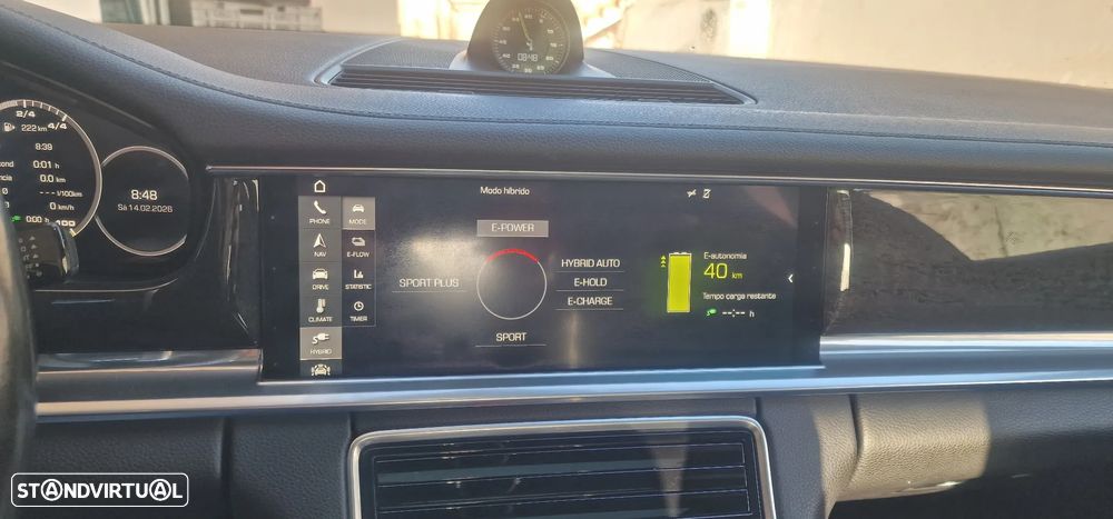 Porsche Panamera 4 E-Hybrid - 9