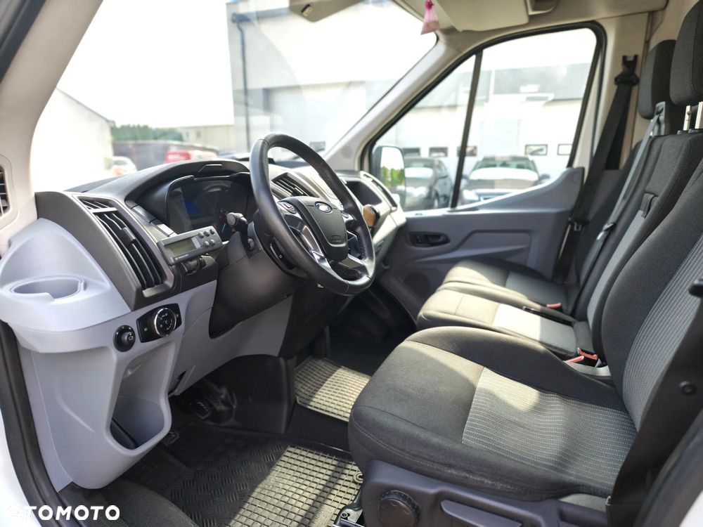 Ford TRANSIT - 8