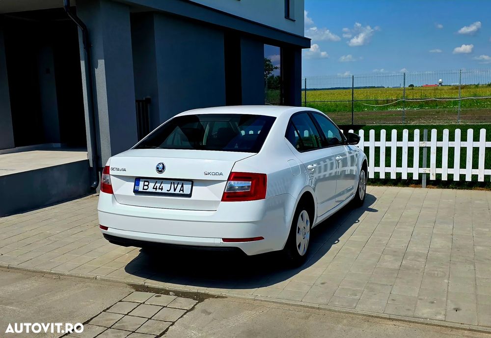 Skoda Octavia - 4