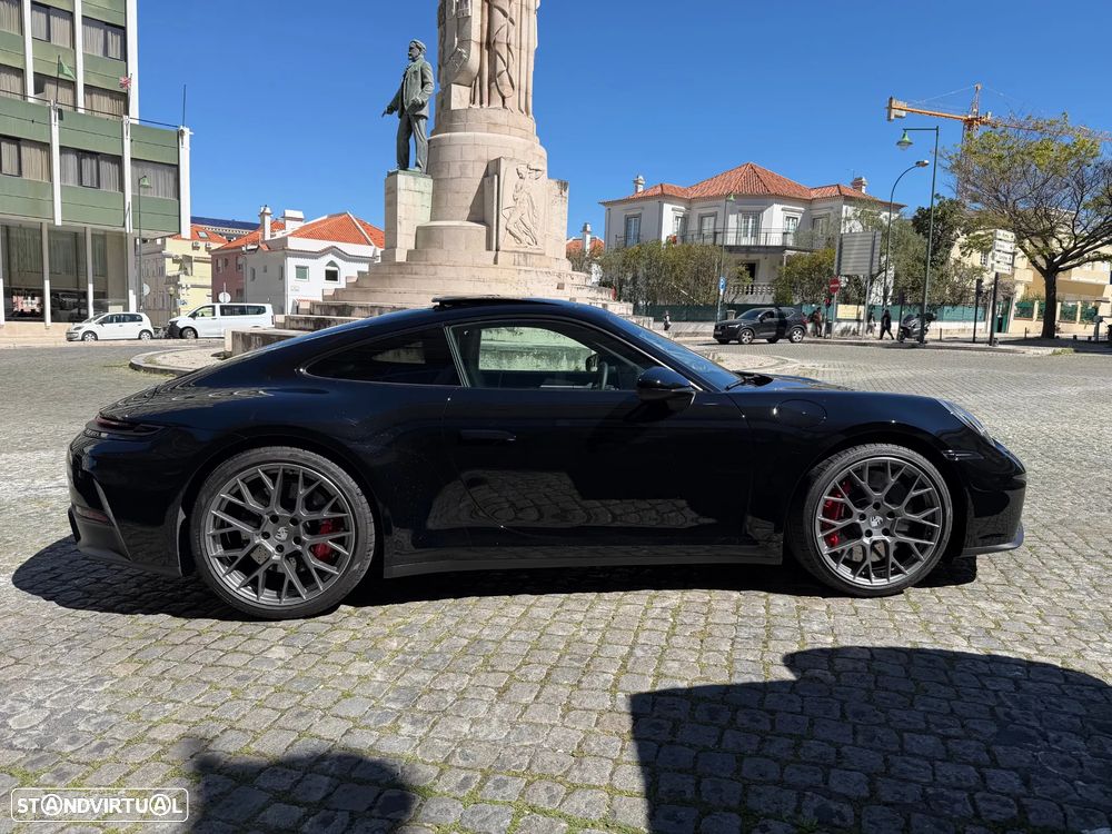 Porsche 911 (992) Carrera S - 3