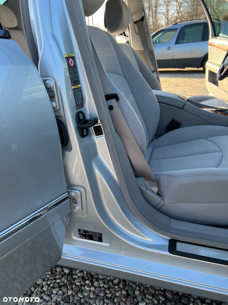 Mercedes-Benz Klasa E 350 Elegance - 16