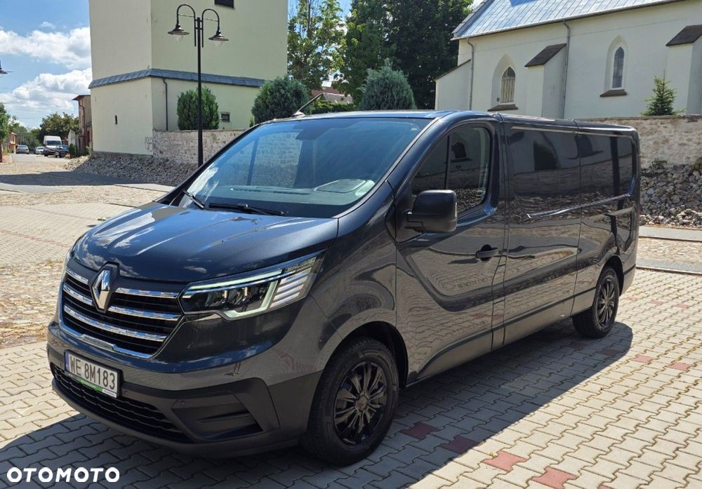 Renault Trafic - 2