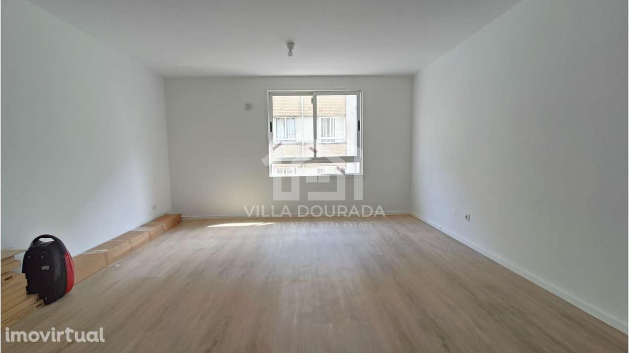 Apartamento, 107 m², Baguim do Monte - Grande imagem: 3/25