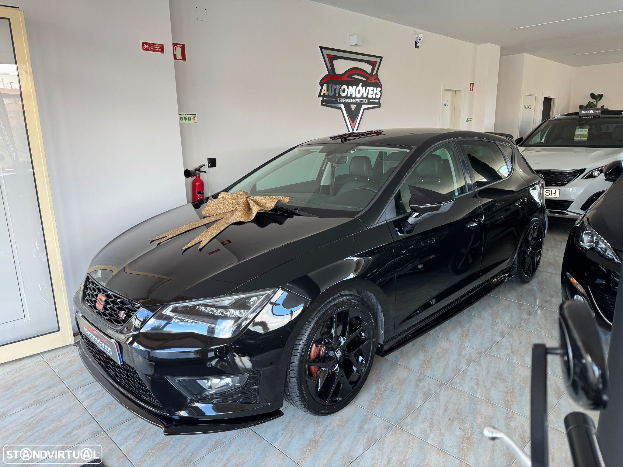 SEAT Leon 2.0 TDI FR - 1
