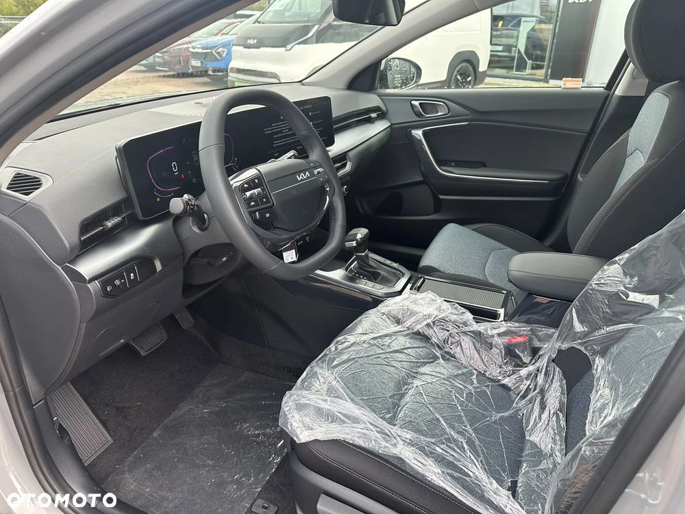 Kia XCeed 1.6 T-GDI M DCT - 17