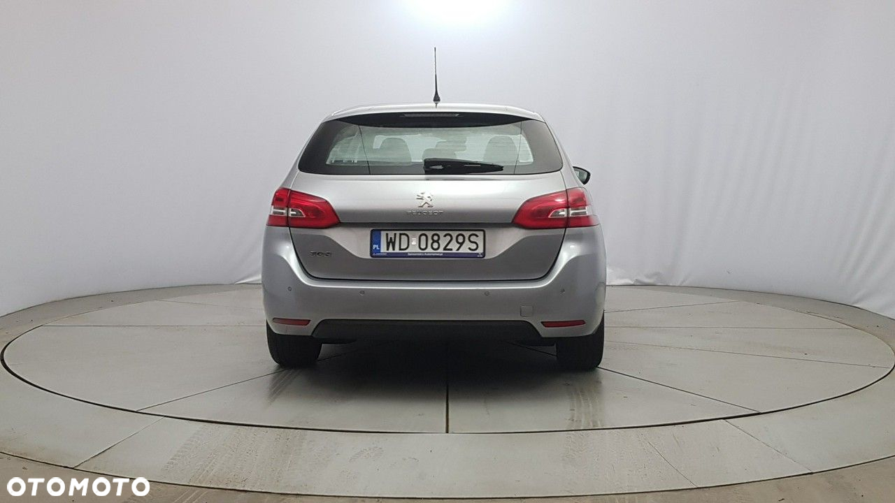 Peugeot 308 - 6