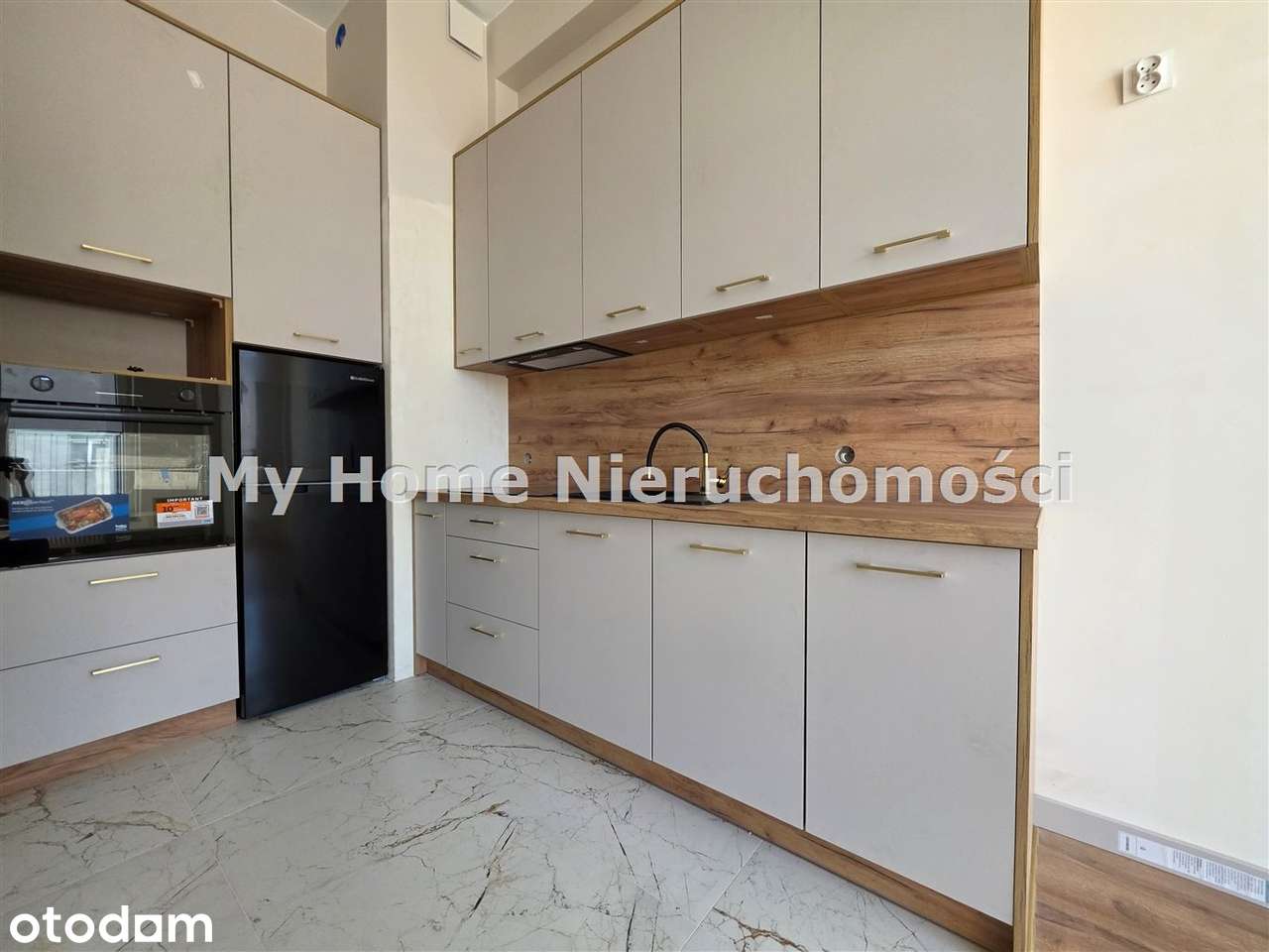 Nowoczesne mieszkanie w nowym bloku – gotowe do z